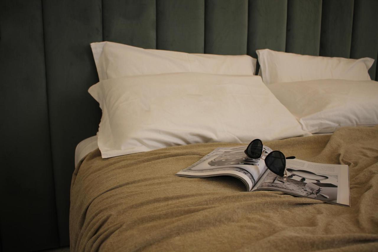 1940 Luxury Accommodations By Wonderful Italy ออสตูนี ภายนอก รูปภาพ
