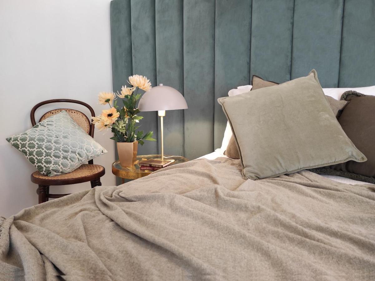 1940 Luxury Accommodations By Wonderful Italy ออสตูนี ภายนอก รูปภาพ