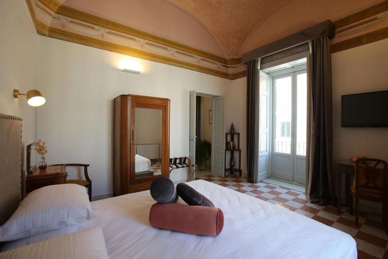 1940 Luxury Accommodations By Wonderful Italy ออสตูนี ภายนอก รูปภาพ
