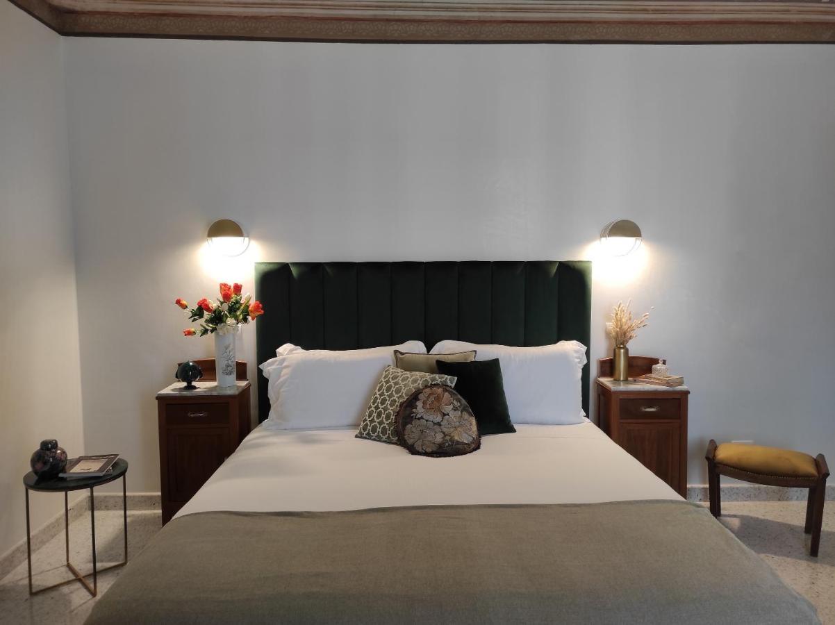 1940 Luxury Accommodations By Wonderful Italy ออสตูนี ภายนอก รูปภาพ