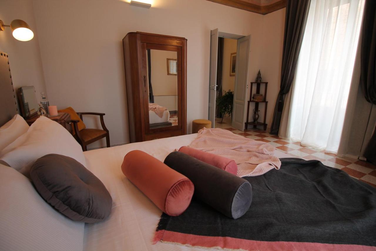1940 Luxury Accommodations By Wonderful Italy ออสตูนี ภายนอก รูปภาพ