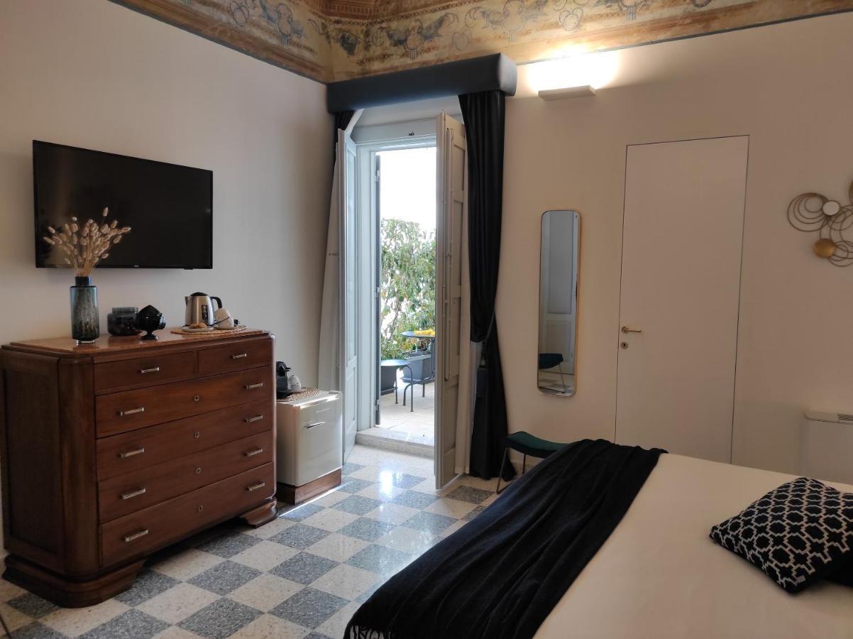 1940 Luxury Accommodations By Wonderful Italy ออสตูนี ภายนอก รูปภาพ